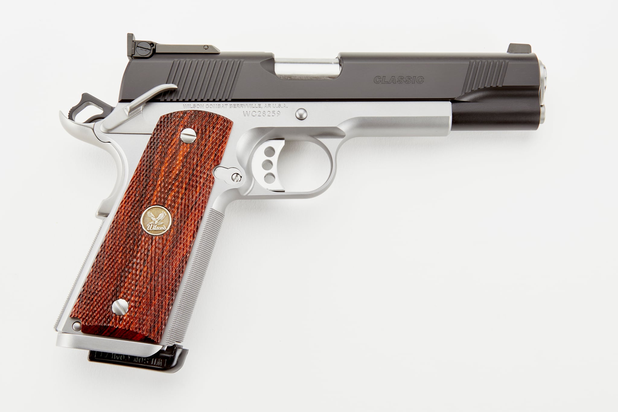 WILSON COMBAT CLASSIC 45ACP 5" 8+1 BLK/SS CA